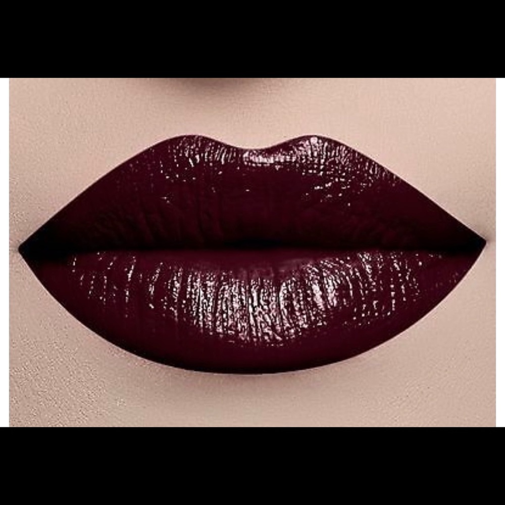 Classic creamy lipstick